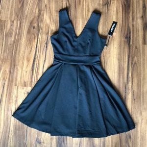 🔥 sexy little black dress🔥